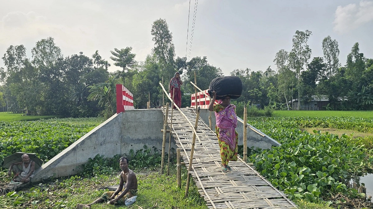 কালভার্ট হলো, কিন্তু ভোগান্তি গেল না