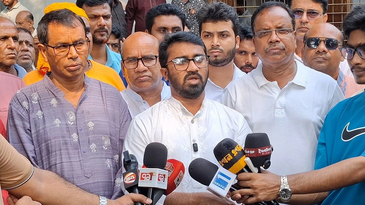 দুর্গোৎসবে বিশৃঙ্খলা সৃষ্টির জন্য আ.লীগ ভারতে বসে ষড়যন্ত্র করছে