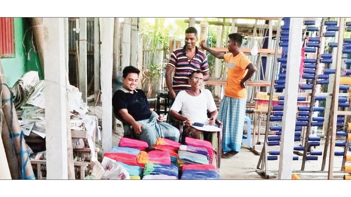 রুবেলের উদ্যোগে ১৩০০ মানুষের কর্মসংস্থান