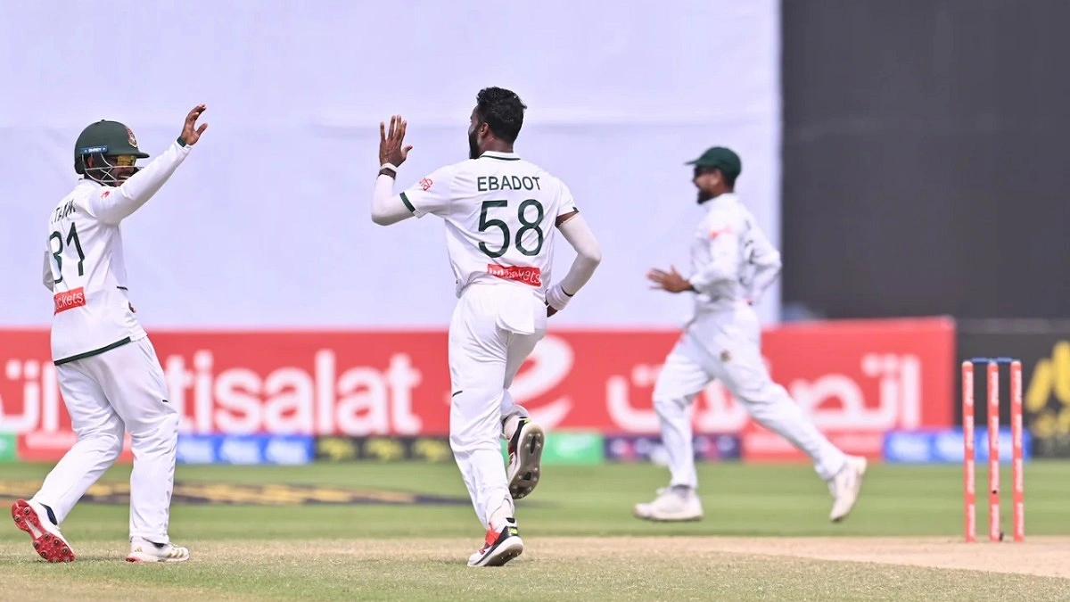 মিরাজের জোড়া আঘাতে ম্যাচে ফিরল বাংলাদেশ