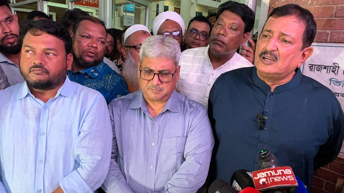 রাজশাহী রেলস্টেশনে হামলাকারীরা রাষ্ট্রের শত্রু : ভূমিমন্ত্রী