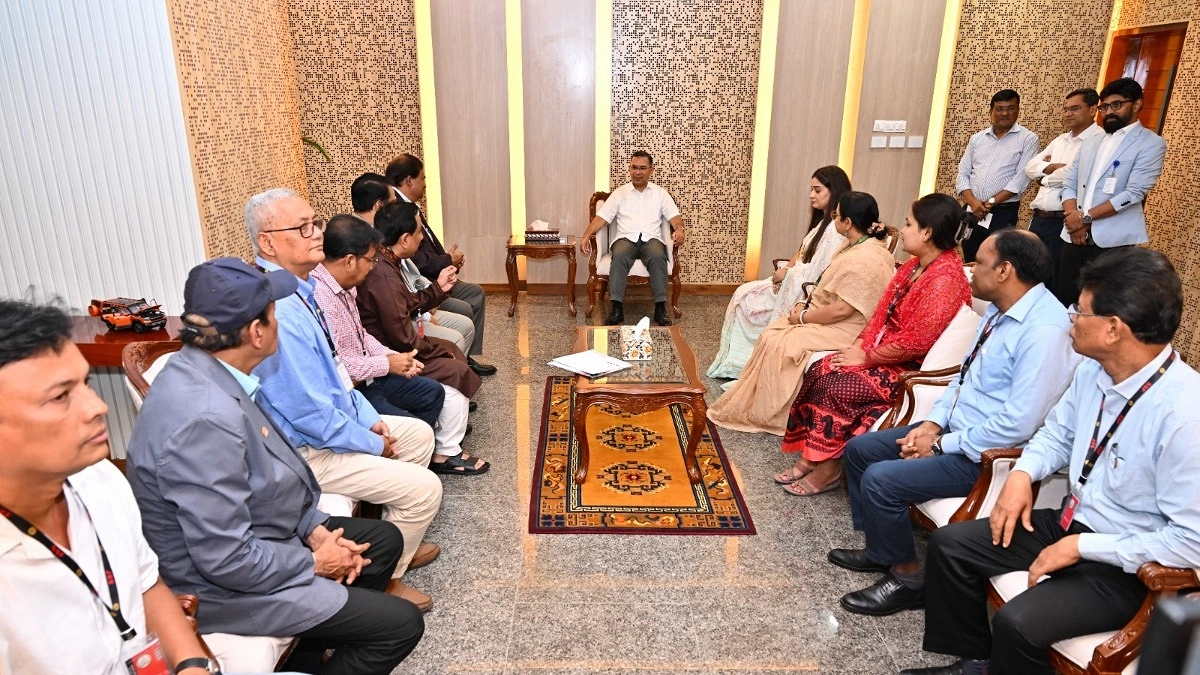 ধর্ম-বর্ণ নির্বিশেষে সবার কল্যাণে কাজ করছে সরকার