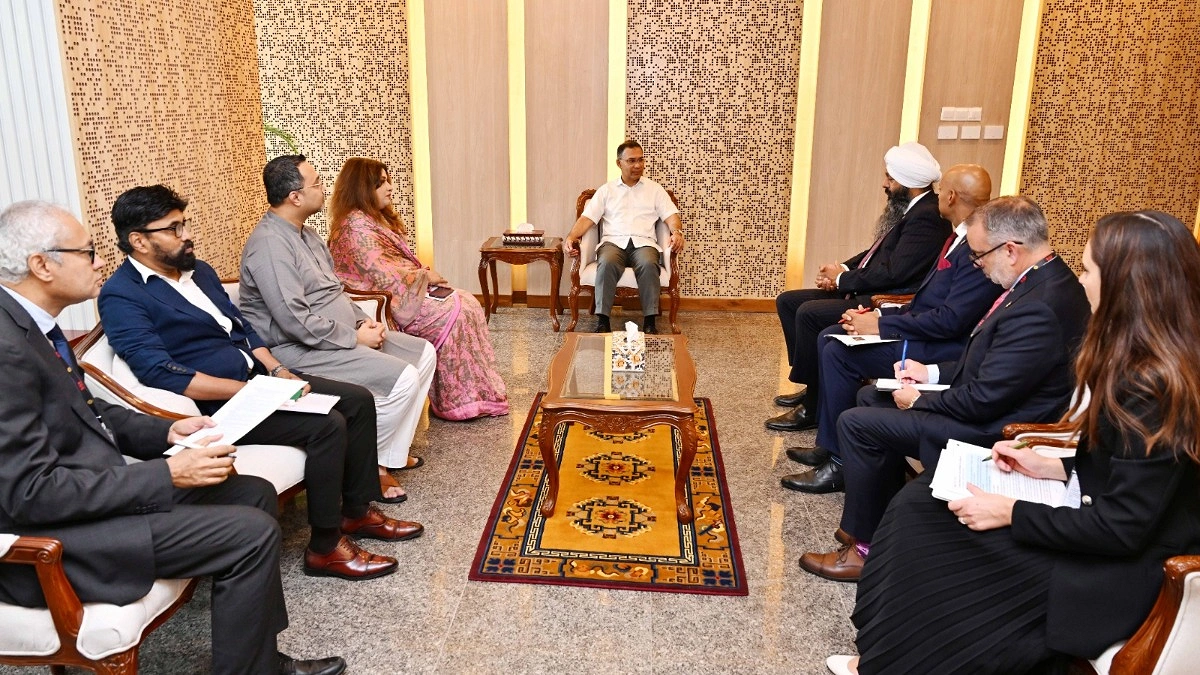 তারেক রহমানকে কানাডা সফরের আমন্ত্রণ