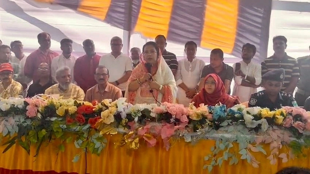 সম্প্রীতি বজায় রেখে ঐক্যবদ্ধভাবে কাজ করার আহ্বান খাদ্যমন্ত্রীর