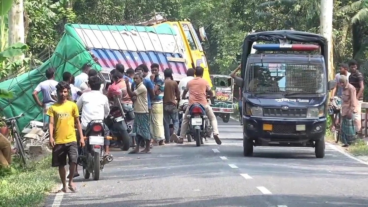 লালমনিরহাটে প্রাতর্ভ্রমণে বের হয়ে ট্রাকচাপায় প্রাণ গেল দুই নারীর