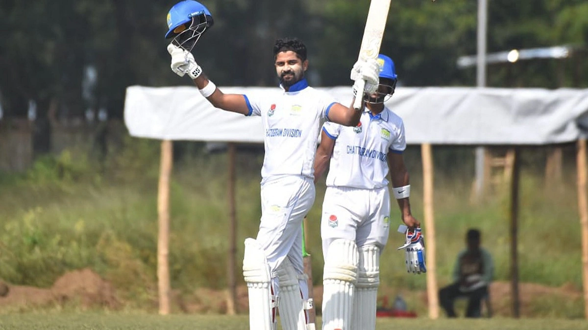 তৃতীয় দিনেও ব্যাটারদের দাপট, ইরফানের সেঞ্চুরি