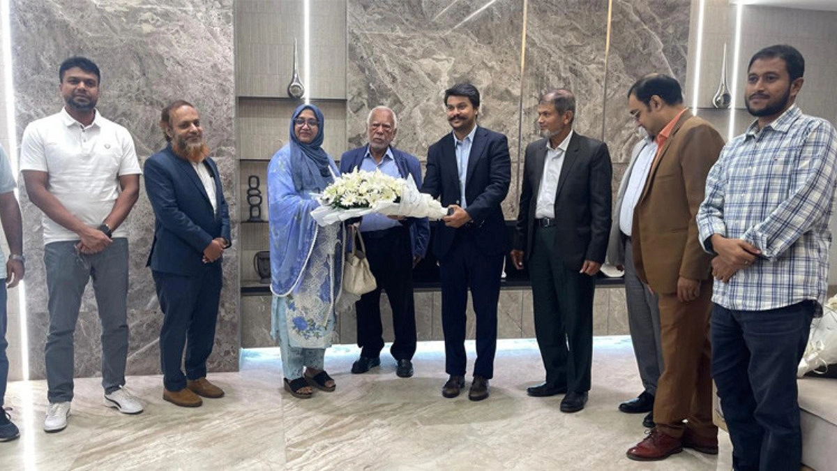 রূপায়ণ সিটি উত্তরা পরিদর্শনে আইসিবি চেয়ারম্যান ও সিইও