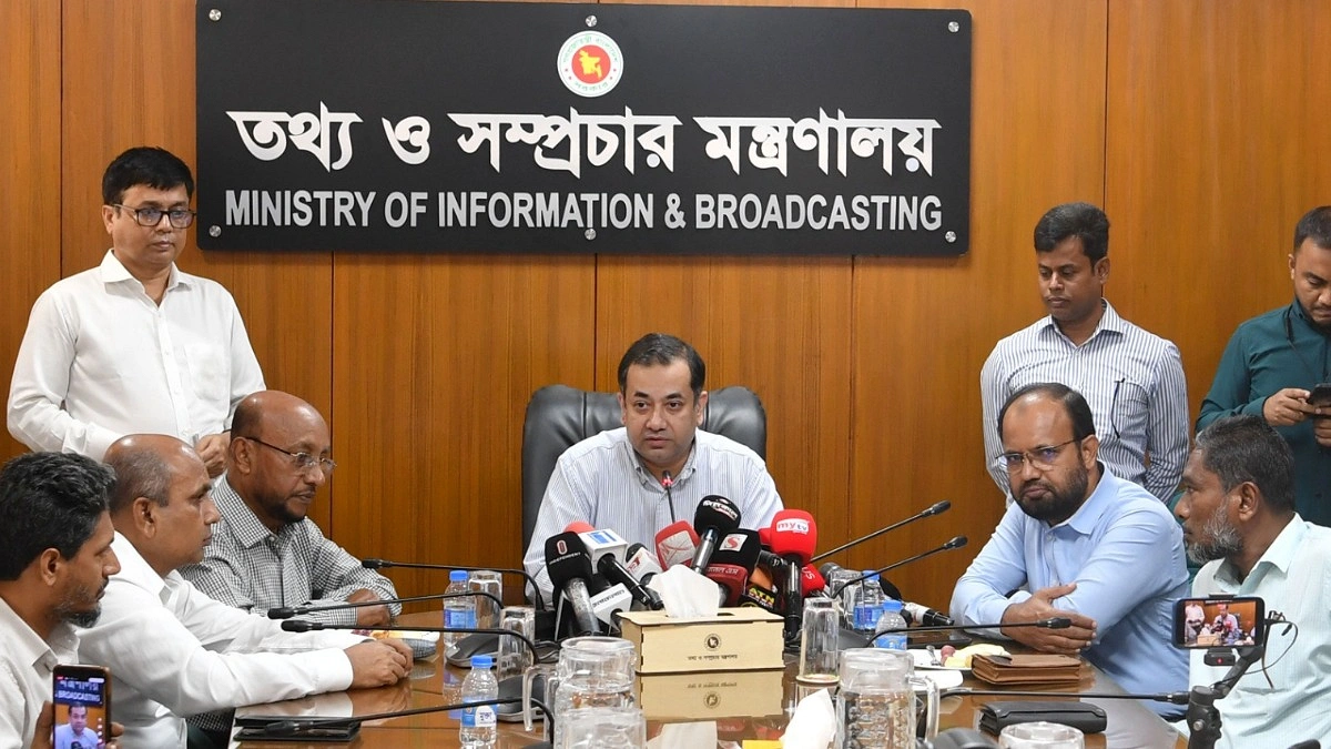 সংবাদপত্রে ওয়েজবোর্ড বাস্তবায়নে উদ্যোগ নেবে সরকার : তথ্য প্রতিমন্ত্রী