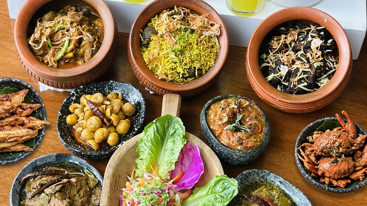 রেনেসাঁ ঢাকায় চাটগাঁইয়া খাবারের বিশেষ বুফে