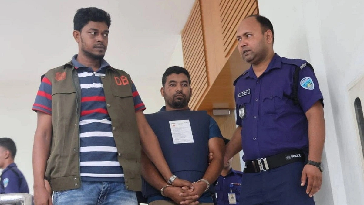 ডাকাতের আস্তানায় মিলল ‘বাহিনীর গুলি’, উৎসের খোঁজে পুলিশ