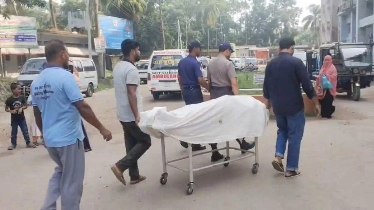 ভোলায় বিএনপি নেতাকে কুপিয়ে জখম, পিটুনিতে নিহত অভিযুক্ত যুবক