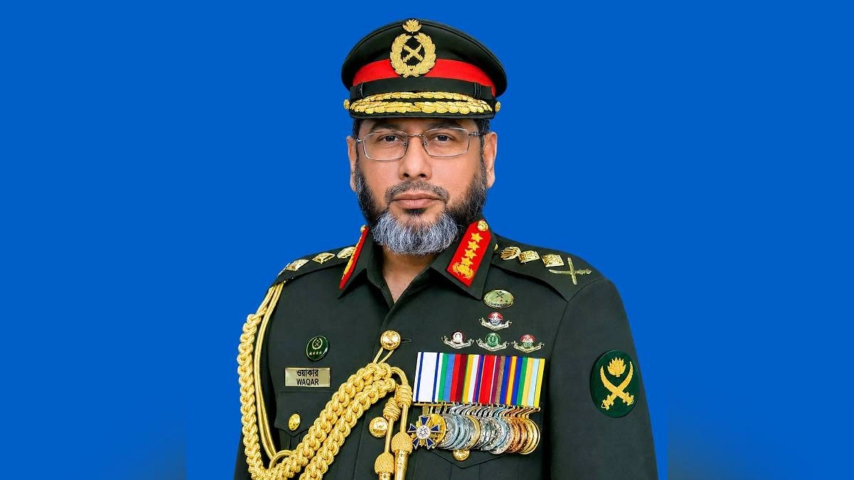অস্ট্রেলিয়া ও যুক্তরাষ্ট্রের উদ্দেশে ঢাকা ছাড়লেন সেনাপ্রধান