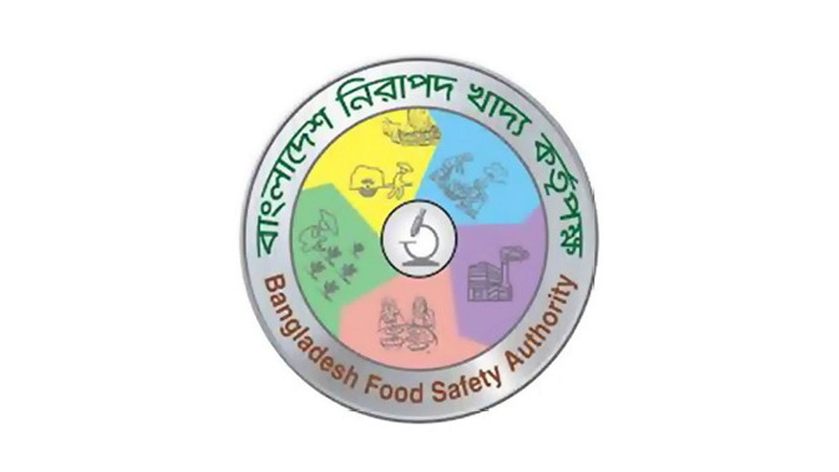 ফুটপাতে খাবারের দোকানে নিতে হবে লাইসেন্স
