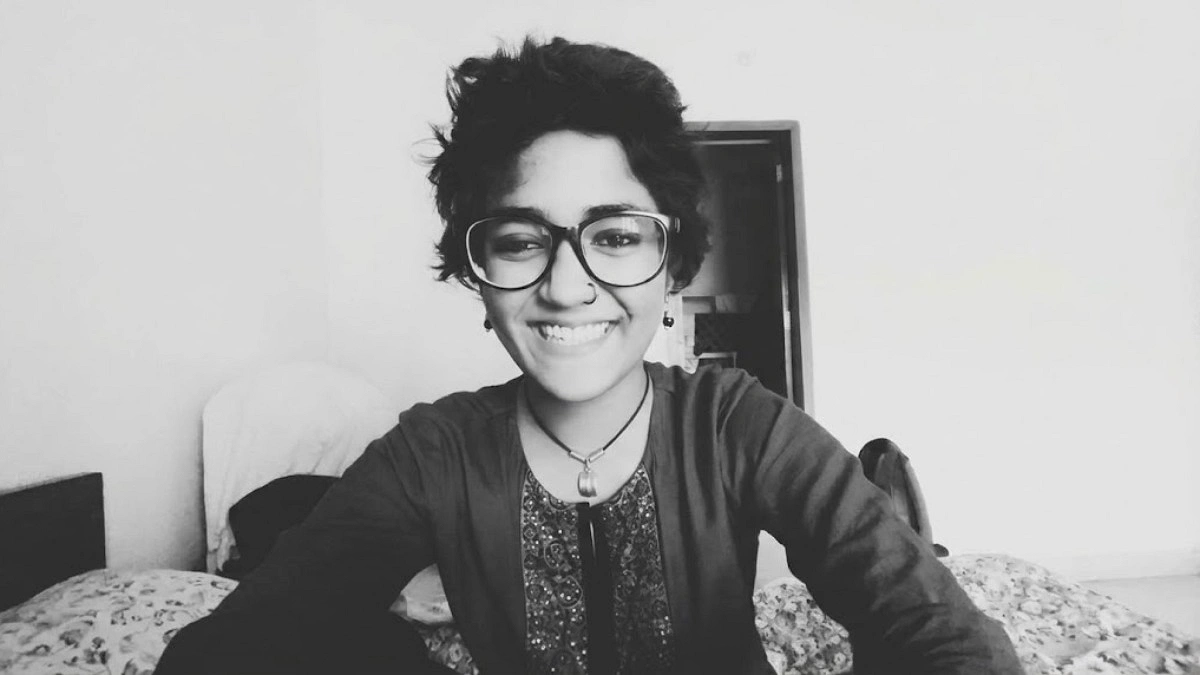 মাহির চিত্রকর্ম: অসন্তোষের ভাষা