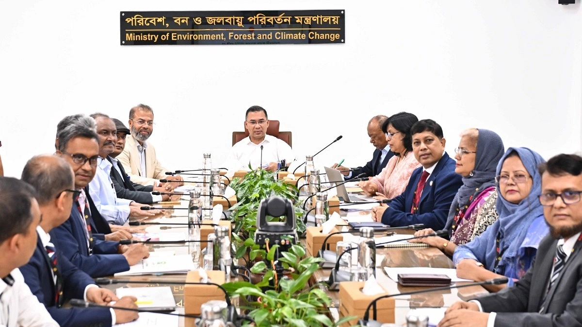 রাজধানীর বায়ুদূষণ নিয়ে প্রধানমন্ত্রীর উদ্বেগ