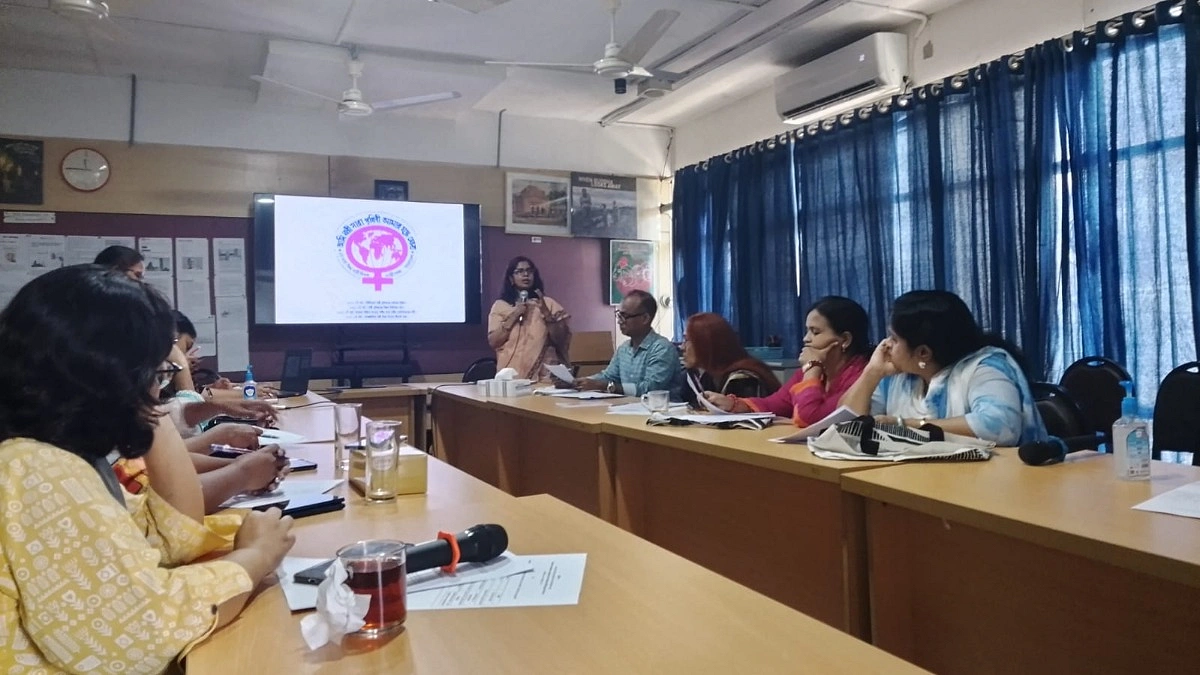যৌনকর্মকে অপরাধমুক্তকরণের আহ্বান নারীপক্ষের