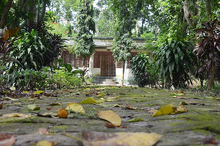 বনগ্রামে বিভূতিভূষণ বন্দ্যোপাধ্যায়ের বাড়ি