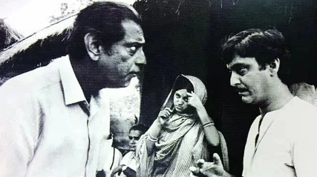 অশনী সংকেতের শুটিংয়ে সত্যজিৎ রায়, ববিতা এবং সৌমিত্র চট্টোপাধ্যায়