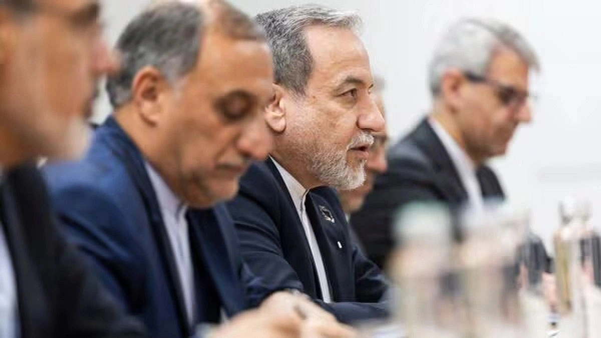 Iran Sets New Conditions to Reopen Strait of Hormuz, End War
