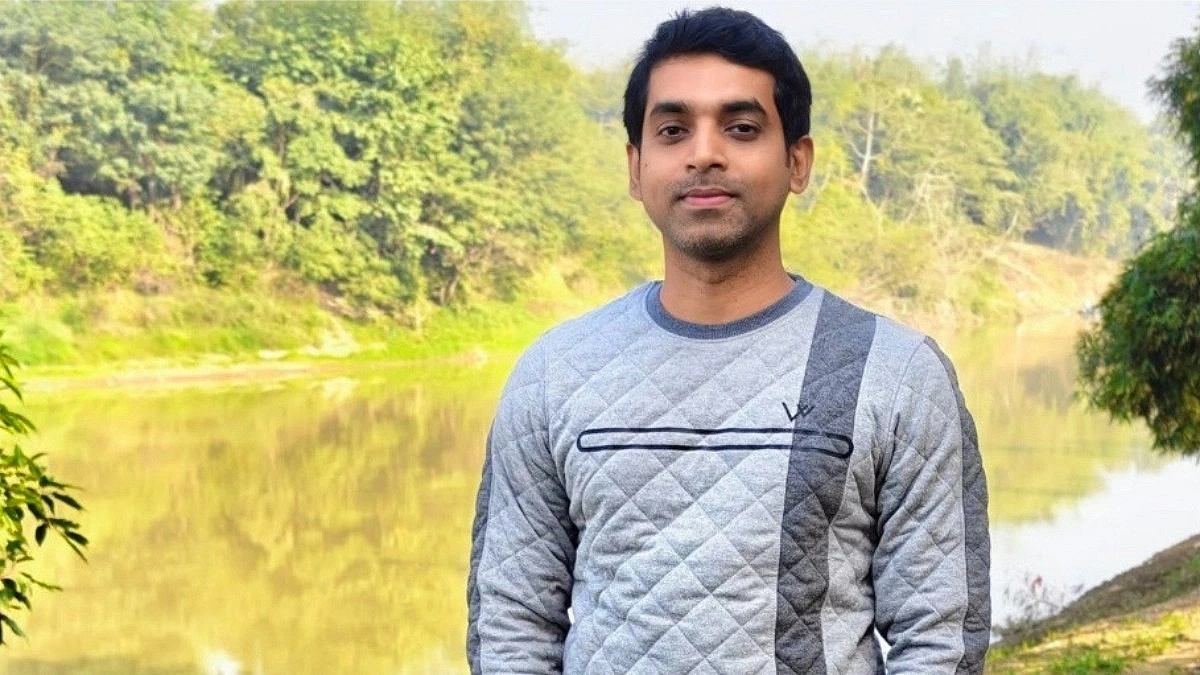 Customs official found dead beside highway in Comilla