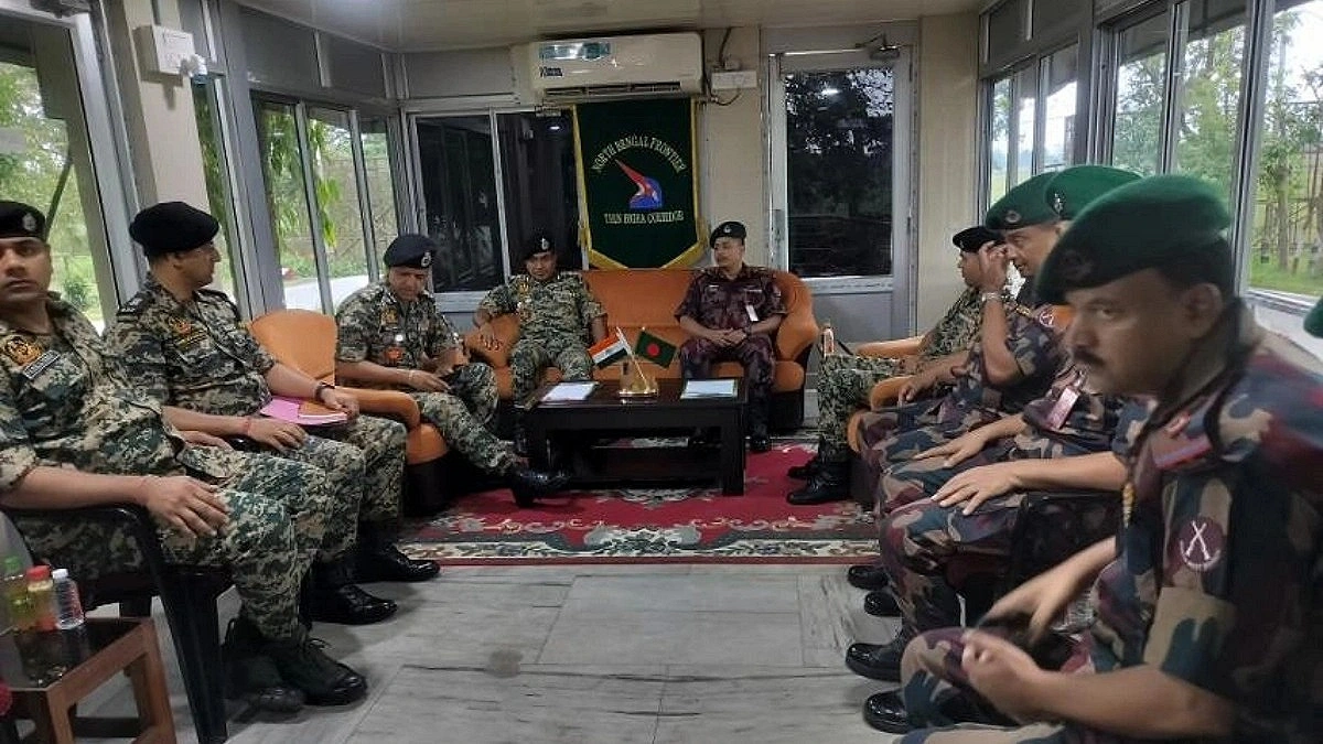 BGB–BSF flag meeting held near border pillar 812