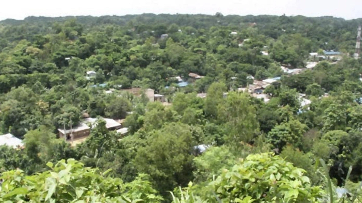 Joint forces camp attacked in Jungle Salimpur at midnight