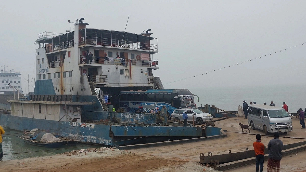 Priority to be Given to Animal-laden Trucks While Ferrying