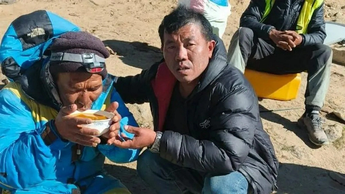 How the Sherpa Lost on Everest and Survived for Six Days