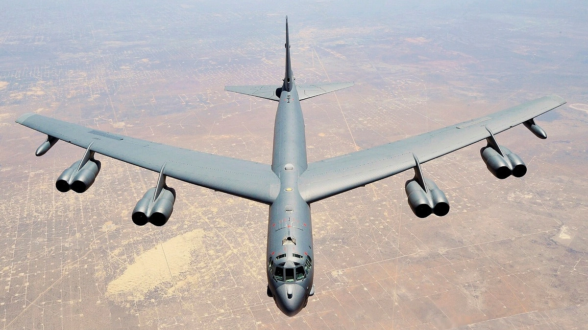 Eight Killed as B-52 Bomber Crashes Shortly After Takeoff in California