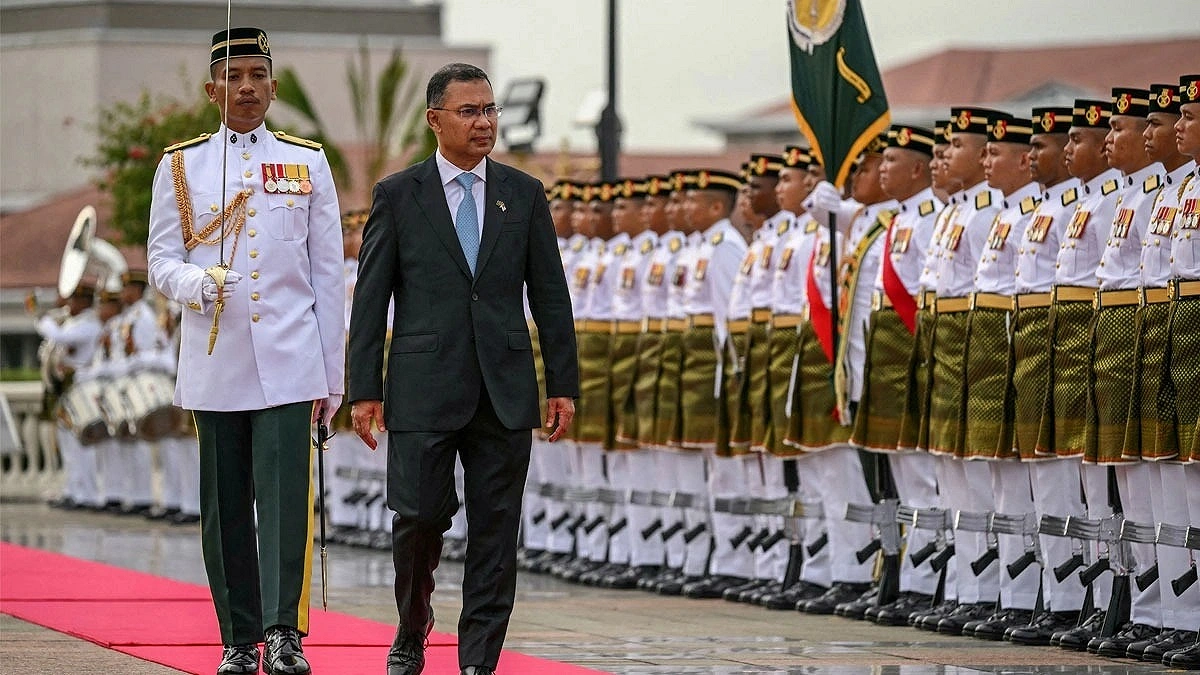 Dhaka Seeks Closer Ties with ASEAN
