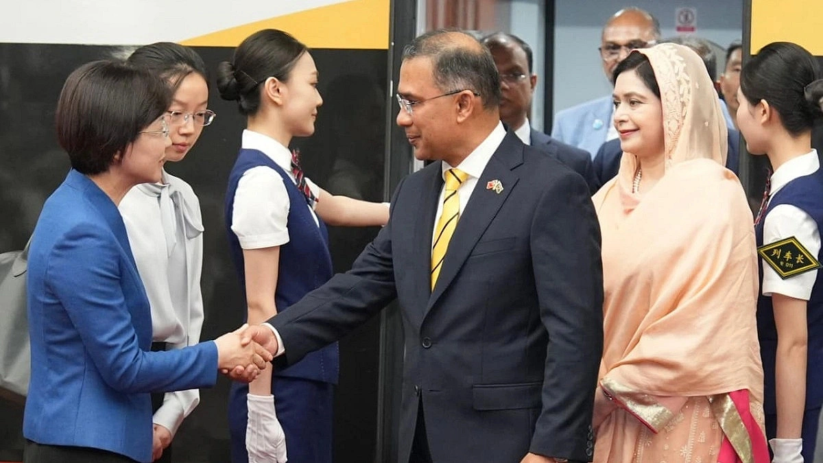 Red-Carpet Reception for the Prime Minister in Beijing