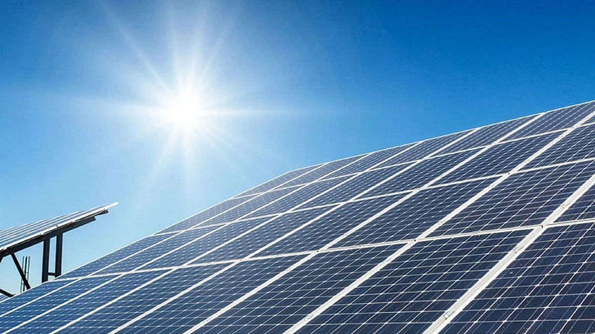 Government to Offer Tax Incentives for Solar Power Generation