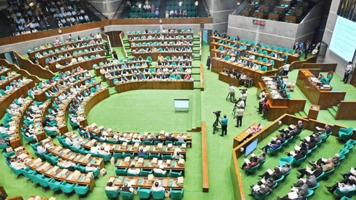 Parliament Erupts Over Remarks on Jamaat Women MPs’ Attire