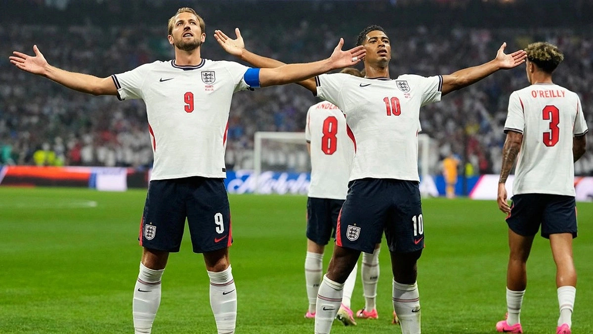 England reach quarter-finals, leaving Mexico in tears