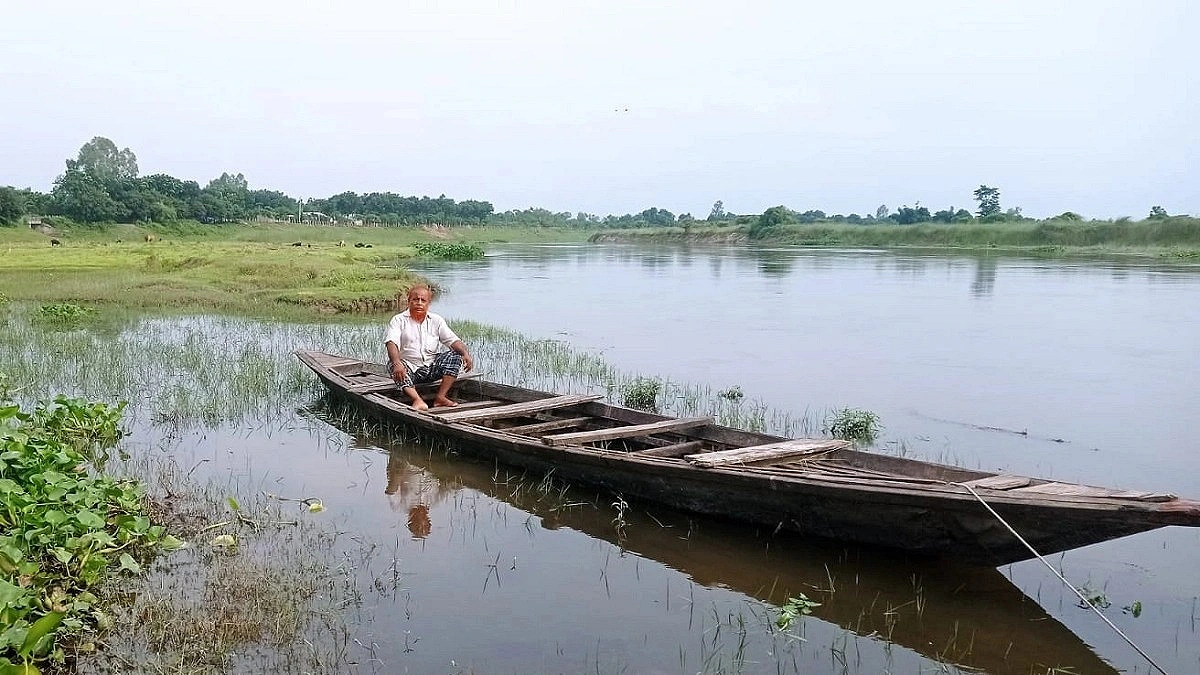 The Raft That Floats With Border Dead
