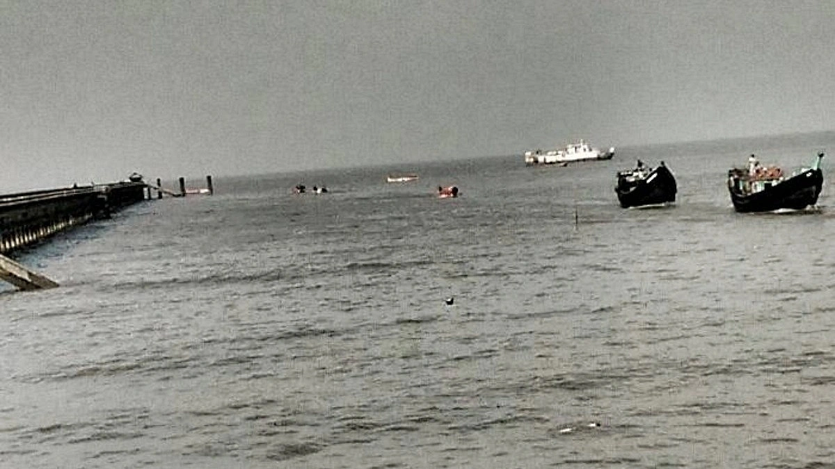 Sandwip Cut Off From Mainland for Five Days