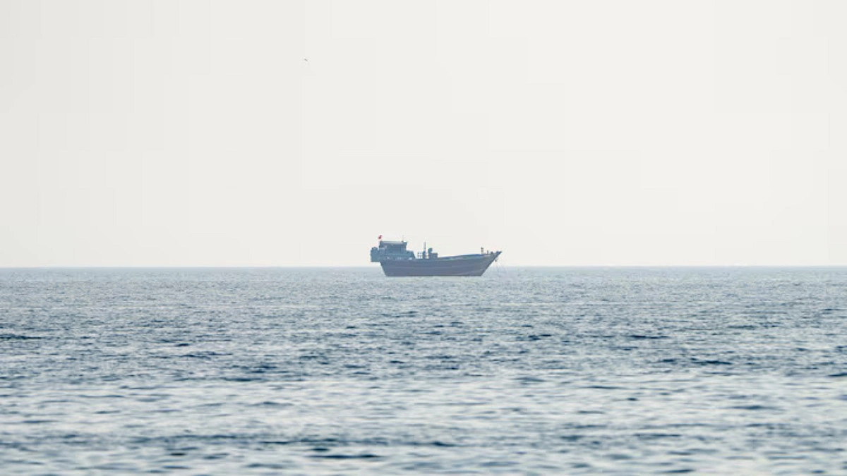 Iran reports quiet night as US strikes pause, but Gulf tensions persist