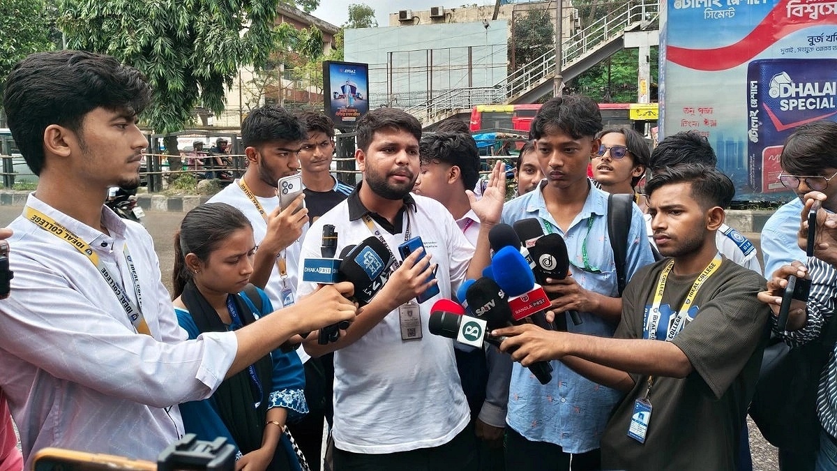 The movement will continue unless the education minister resigns