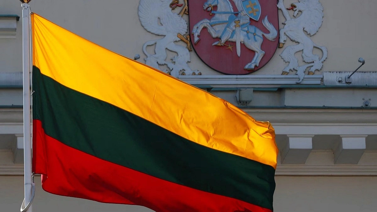 Lithuania Moves to Lift Nuclear Ban