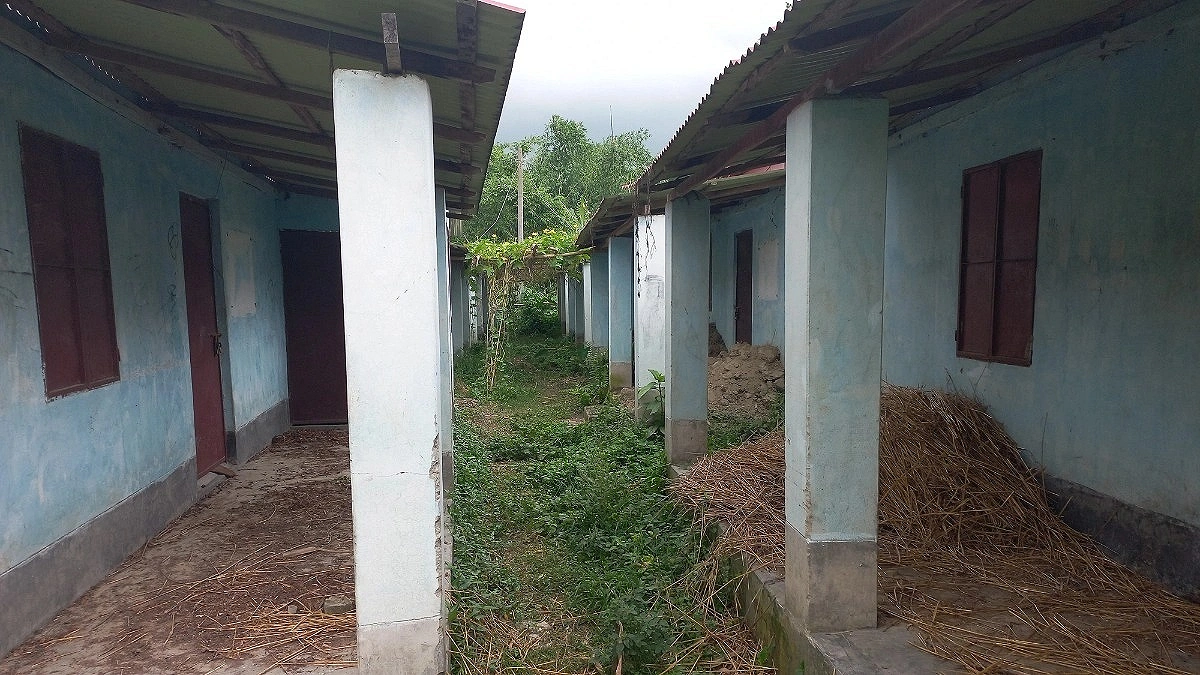 Locks on Ashrayan Homes, Yards Overrun by Weeds