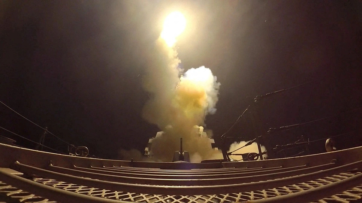 US and Iran Exchange Retaliatory Air Strikes