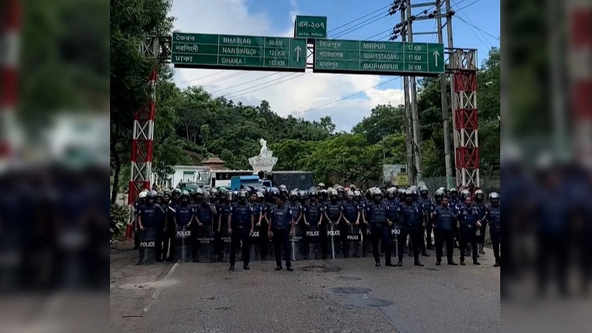 Police block NCP leaders’ convoy on way to Habiganj