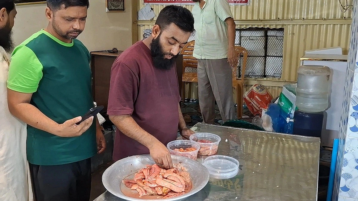 After hilsa, its roe prices soar – Tk 6,000 per kg