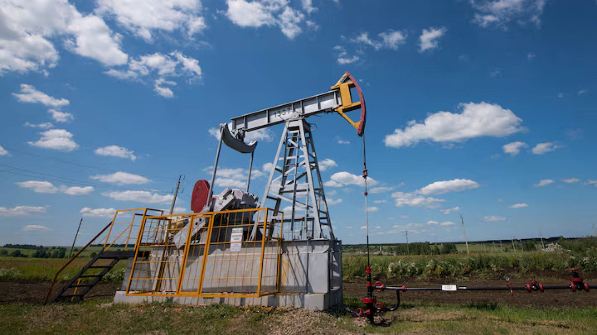 Oil prices climb as US-Iran conflict shows no signs of slowing