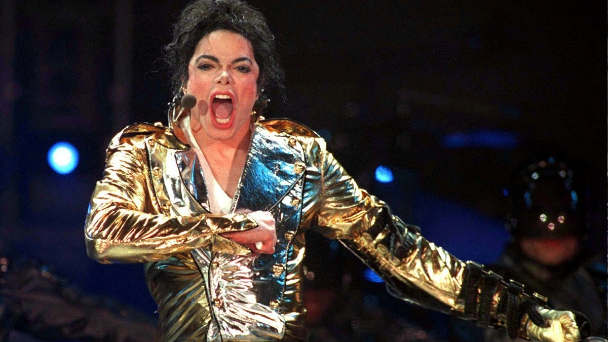 The King of Pop: The Life and Legacy of Michael Jackson