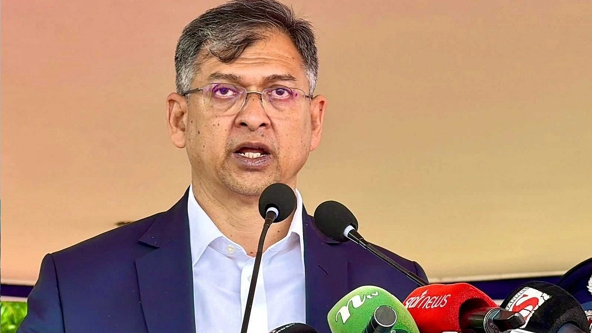 Police are not the muscle of any political party, coterie