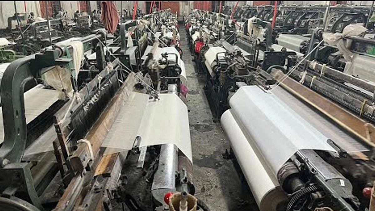 Factories shut due to gas crisis, hundreds of crores taka worth of fabric rotting