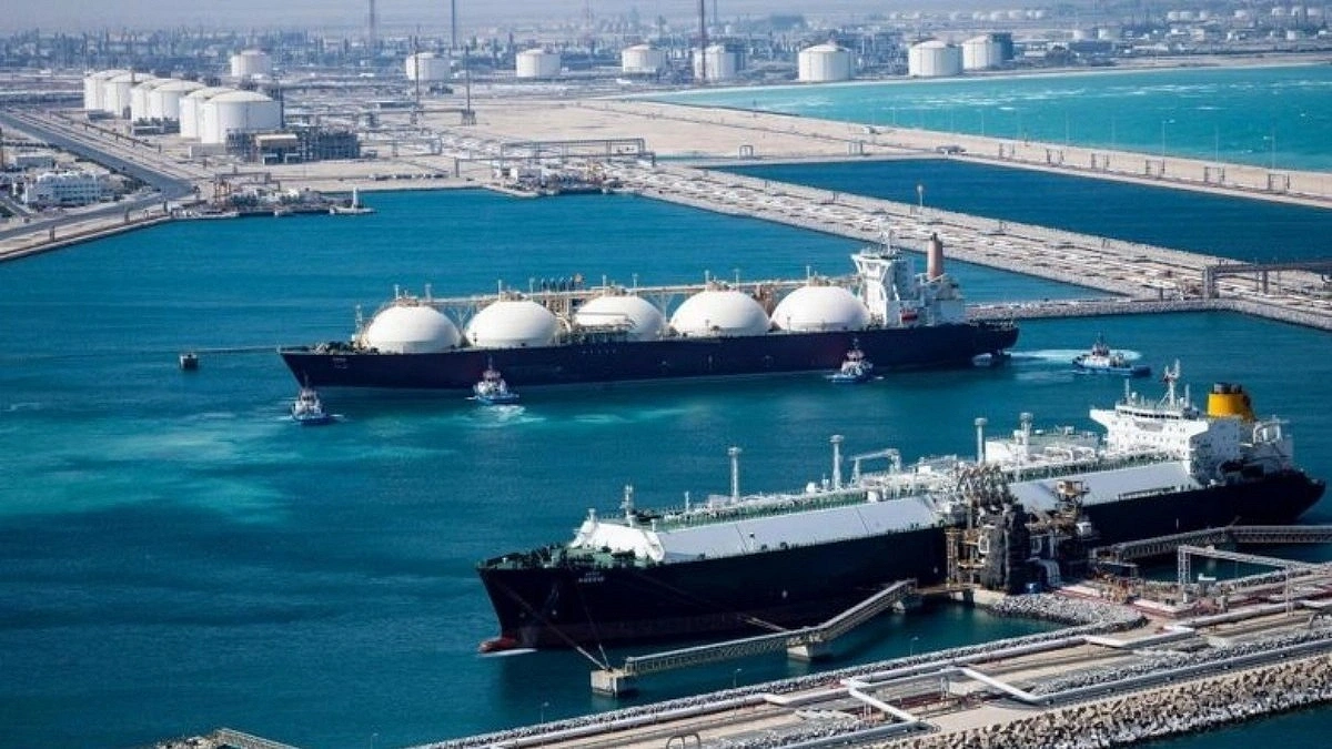 Government approves purchase of two LNG cargoes from South Korea and the UK