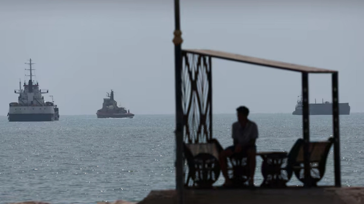 Oil rises as US, Iran resume military attacks