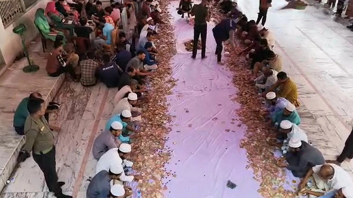 Tk 70 lakh 88 thousand found in donation boxes at Shahjalal's Shrine